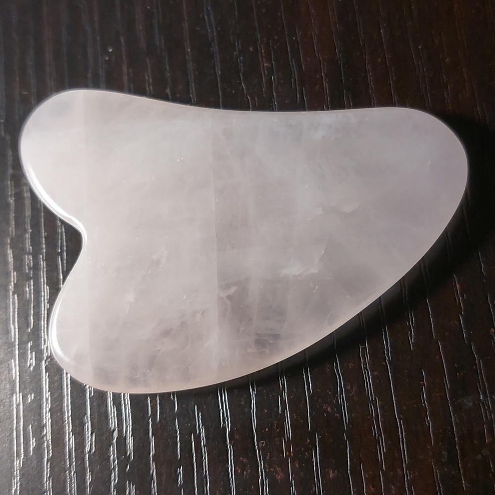 Gua Sha Facial Tool - Rose Quartz